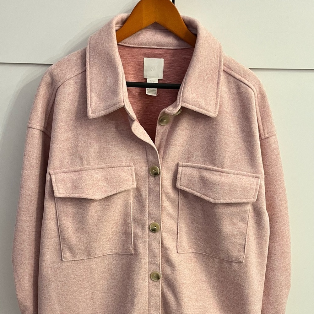 H&M Light Pink Shacket with Pockets - Picture 2 of 3